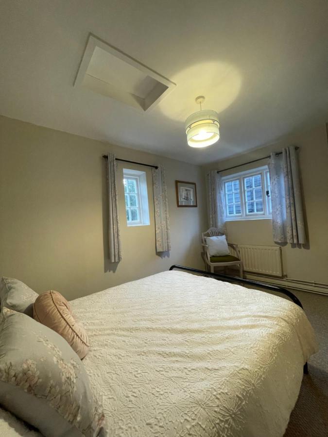 Historic Cambridgeshire Cottage Godmanchester Extérieur photo