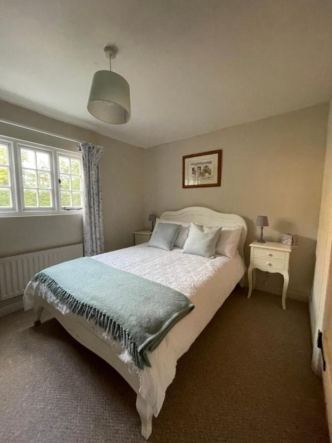 Historic Cambridgeshire Cottage Godmanchester Extérieur photo