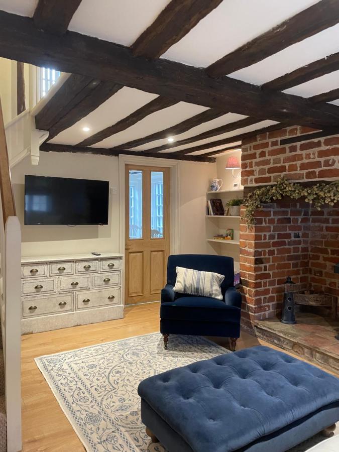 Historic Cambridgeshire Cottage Godmanchester Extérieur photo